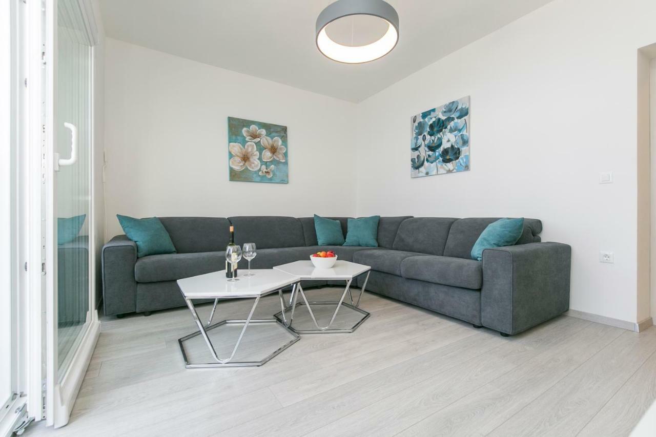 Queen Of Labin Apartment